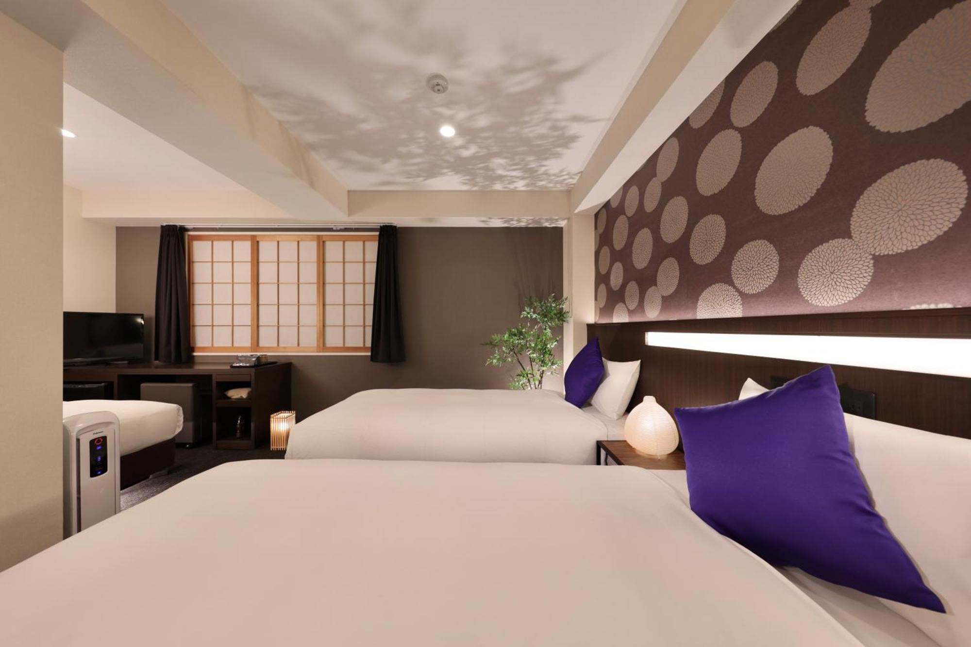 Marutamachi Crystal Hotel Кіото Екстер'єр фото